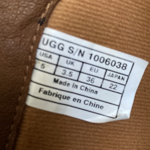 Ugg Riding Boots - Picture 5 of 12